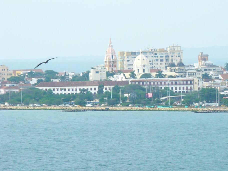 Apartamento , Vista A La Ciudad Antigua Y Playa Cartagena Dış mekan fotoğraf